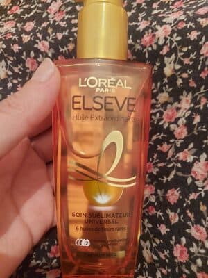L'Oréal's Huile Extraordinaire is mostly silicone and fragrance dressed up as a botanical oil