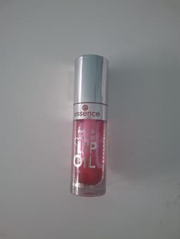 Essence Hydra Kiss 03 Lip Oil is cheap, glossy, and hard to overthink