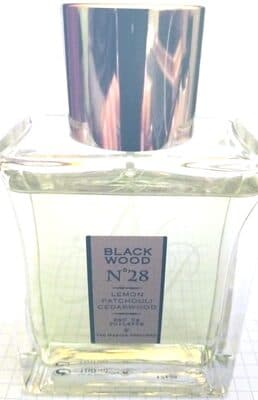 The Master Perfumer's Black Wood No 28 is a competent oud-lite with a heavy allergen load